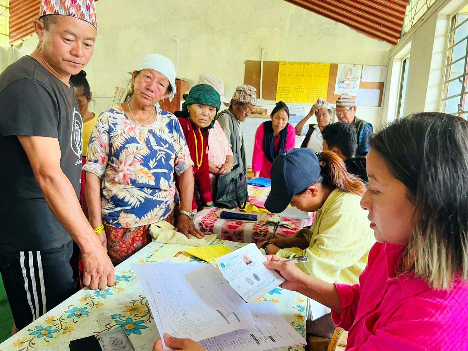 अशक्त, अपाङ्ग र बृद्धबृद्धालाई सेवा दिन साकेलाको टोलस्तरीय शिविर